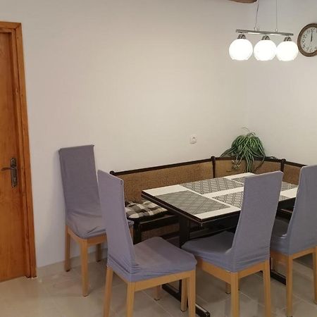 Apartment Dinka Kornić Esterno foto