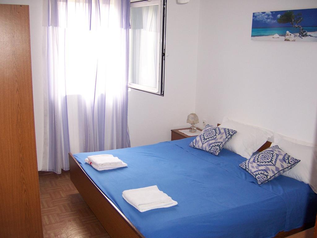 Apartment Dinka Kornić Camera foto
