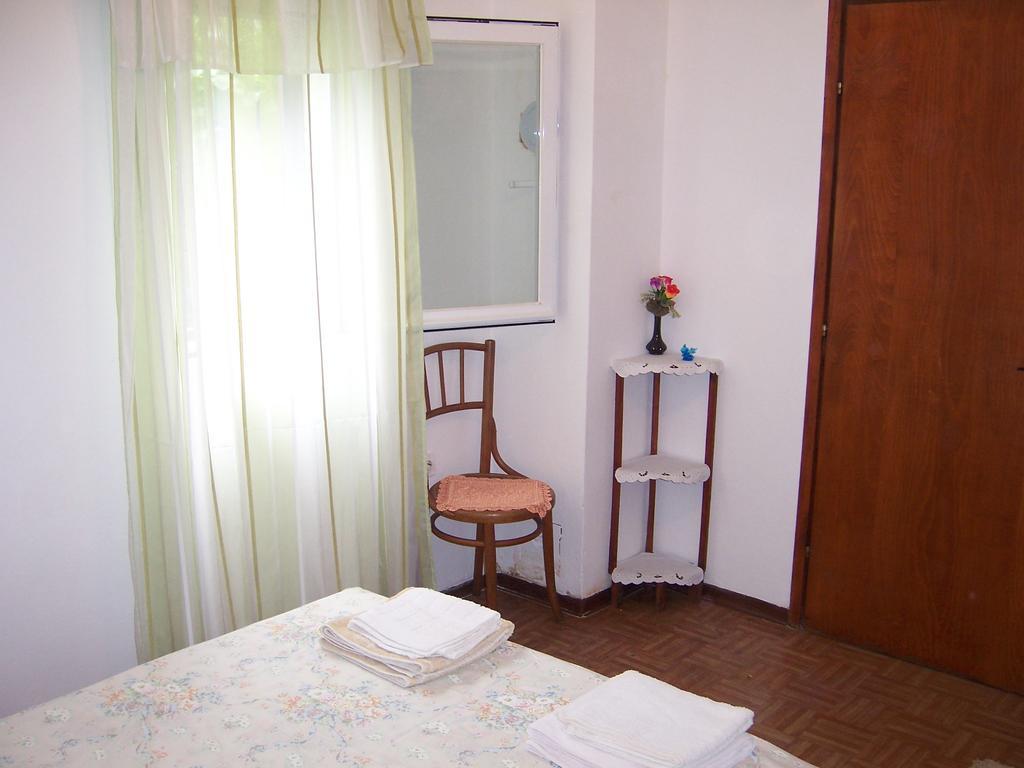 Apartment Dinka Kornić Camera foto